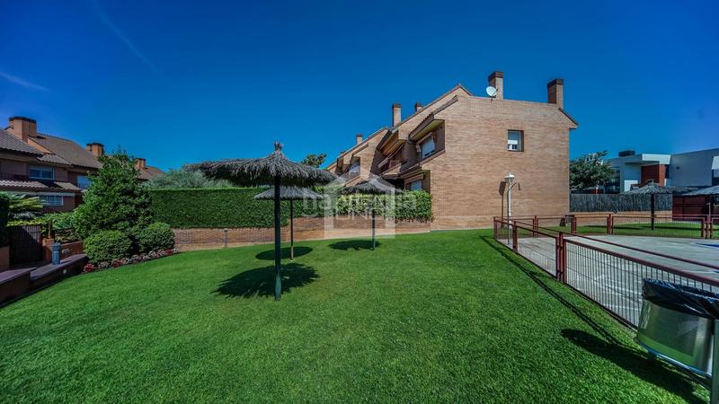 Foto d979795a-fd4c-440c-9770-4117e17971fd. Casa adossada amb calefacció piscina a Castillo-Campodón Villaviciosa de Odón