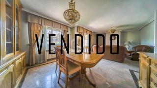 Casa a schiera  Miravalles. El hogar perfecto chalet de 4 plantas y 7 habitaciones para toda