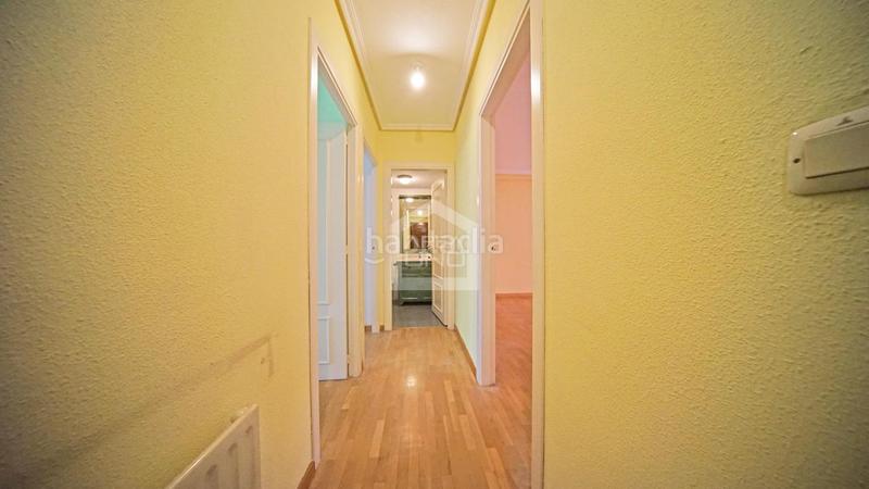 Foto 16f9f4c1-90bc-4496-8f9a-7923bfea6f98. Pis amb calefacció aparcament a Palomeras Bajas Madrid