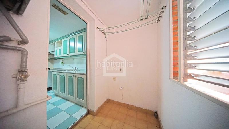 Foto 282e5f8c-6317-4ab8-9ae2-cbf6dfbc81d9. Pis amb calefacció aparcament a Palomeras Bajas Madrid