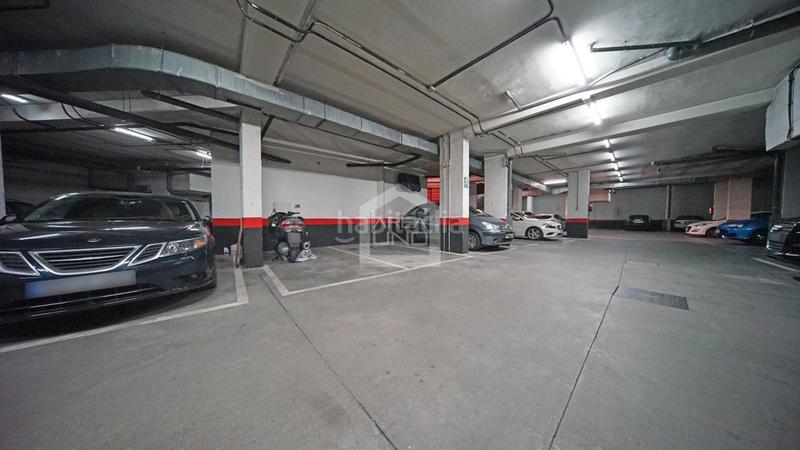 Foto 9e36a579-a72e-4390-bfe2-51d2f62863db. Pis amb calefacció aparcament a Palomeras Bajas Madrid