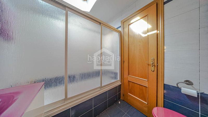 Foto 8d6d538a-eeb3-42a1-bcd5-3604bb9ddbd7. Duplex con riscaldamento parcheggio piscina in Parque Oeste-Fuente Cisneros Alcorcón