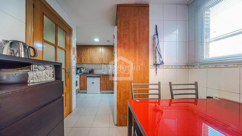 Foto 933975e8-0fda-4cc3-875a-cc7fd6f45564. Duplex con riscaldamento parcheggio piscina in Parque Oeste-Fuente Cisneros Alcorcón