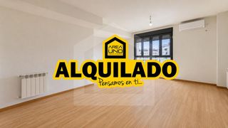 Lloguer Pis a Sur - PAU 4. Piso en alquiler de 3 habitaciones con piscina, en el pau 4 de m