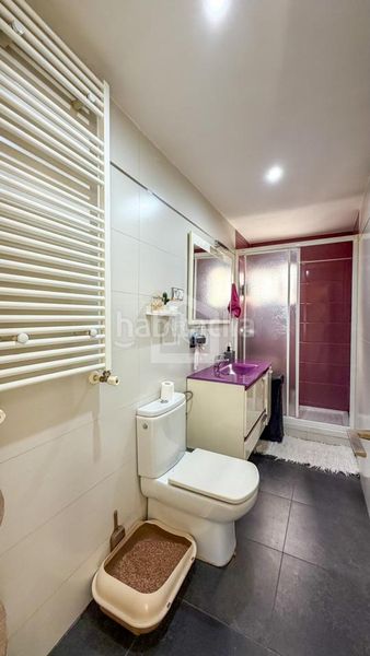 Foto f799424b-0696-4579-b92e-60bdf665d3e3. Flat with heating in Media Legua Madrid