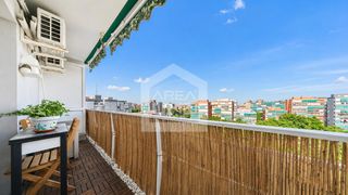 Appartamento in El Arroyo-La Fuente. Espectacular vivienda totalmente reformada en el arroyo  fuenlab