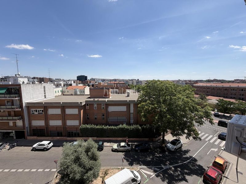 Foto f96bf964-bafa-4ce8-9d9d-37608658a1ed. Pis a Guindalera Madrid