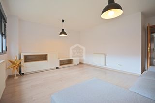 Affitto Appartamento  Los robles. Piso en alquiler de 3 habitaciones, plaza de garaje y trastero e