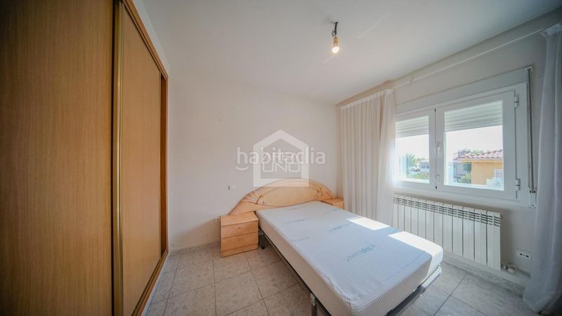 Foto dd1ff350-3804-4d67-9961-8d9e2bb179c9. Casa aparellada amb calefacció a Ventas de Retamosa (Las)