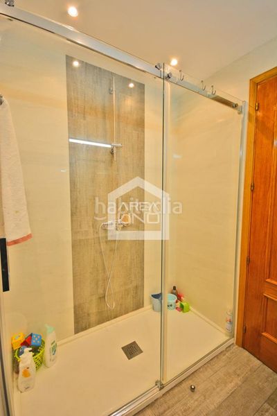 Foto f0c73b1a-31ea-48ee-abc0-ee3a76891032. Lloguer pis amb calefacció aparcament piscina a Prado de Santo Domingo Alcorcón