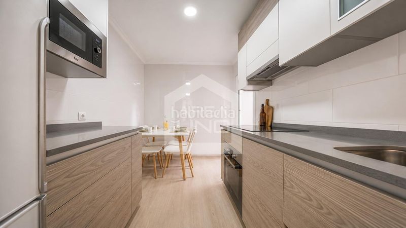 Foto 5763a7f9-6c9c-43a1-bb17-102924608591. Flat with heating parking in Zona Renfe Alcorcón