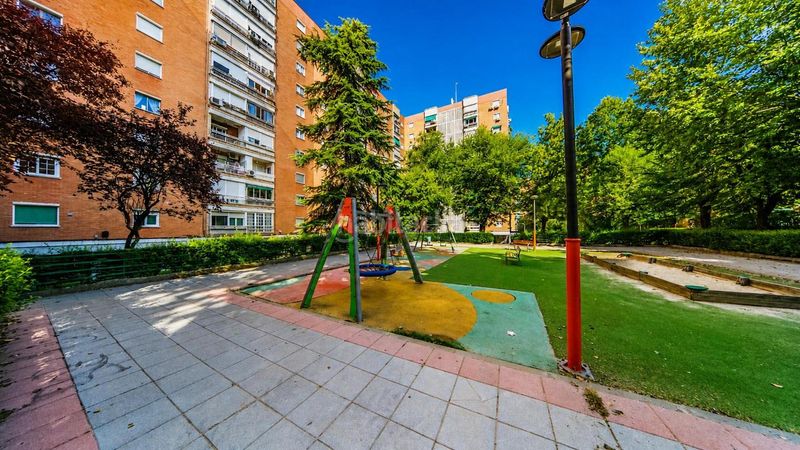 Foto 5e6521a7-e554-4fe0-817a-62741edb1d40. Pis amb calefacció piscina a Parque Mayor Alcorcón