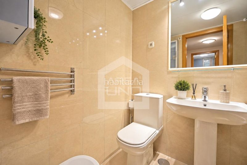 Foto c0fe574b-96ca-4776-a211-fa707ae0b4c4. Piccolo appartamento con riscaldamento parcheggio piscina in Madrid