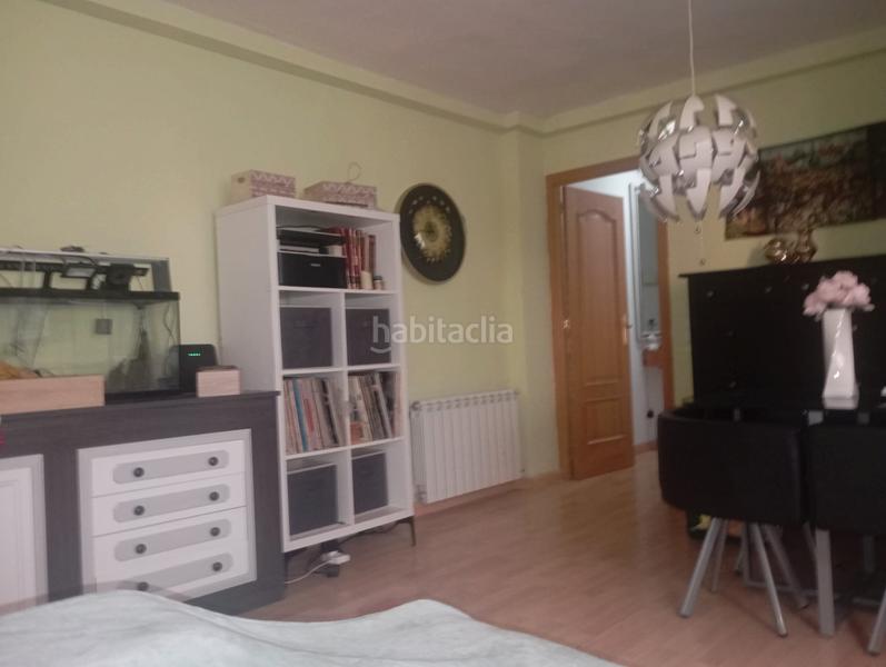 Foto c1c62699-0004-4e4f-a0b3-ad17002a84ef. Etagenwohnung mit pool in Norte-Universidad Móstoles