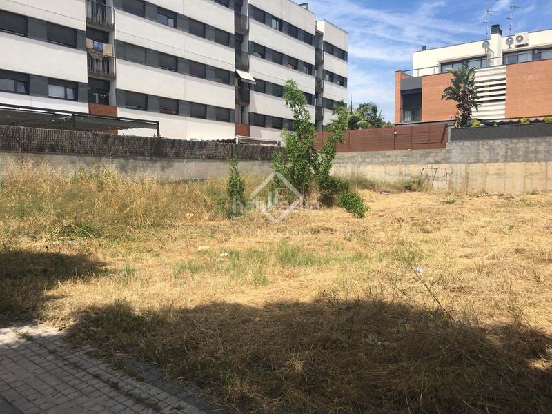 Foto 43fbd003-9a43-4551-8d5b-e555e2ea2d83. Finca rústica parcela con gran potencial en venta en una de las mejores zonas en Vilanova i la Geltrú