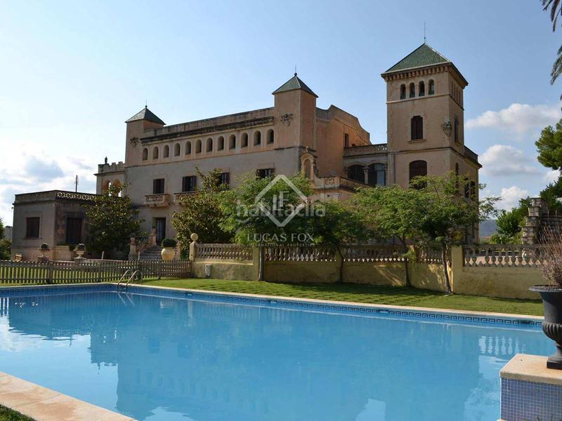 Foto 77542a58-4835-4c5d-9e5a-4939888e59a9. Masía precioso palacio con finca rural y 23 hectáreas de viñedos en funcionamiento en tarragona en Banyeres del Penedès