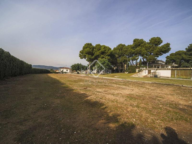 Foto 08f5427f-a760-44f7-a8a8-ac491bbcb8a4. Chalet finca ecuestre de 5 dormitorios en venta en calafell, tarragona en Vendrell (El)