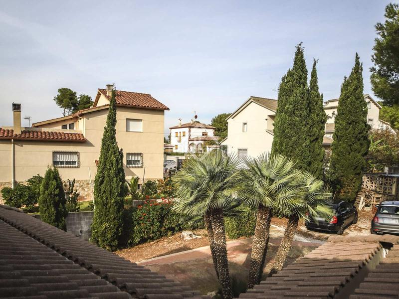 Foto 3698f4d2-ccd9-4be1-ba75-000a9d5d1109. Chalet finca ecuestre de 5 dormitorios en venta en calafell, tarragona en Vendrell (El)