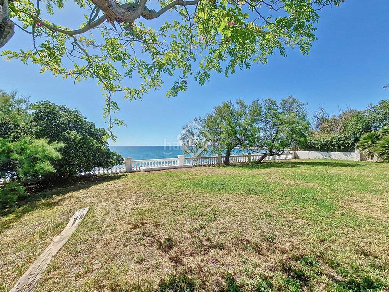 Foto 12b9e69d-7b3f-49df-af5d-46a0fb8f6009. Affitto chalet con parcheggio in Barri de Mar Vilanova i la Geltrú