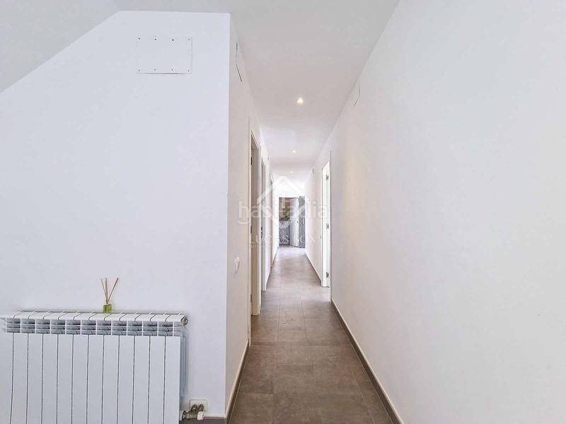 Foto 6d3ffc64-78b5-49df-b40e-ca60ecb76cc5. Affitto chalet con parcheggio in Barri de Mar Vilanova i la Geltrú