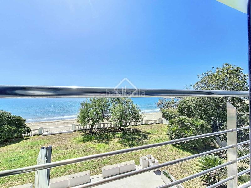 Foto 8d79b688-a24c-4ccf-99c8-3c55a67e646c. Location chalet avec parking dans Barri de Mar Vilanova i la Geltrú