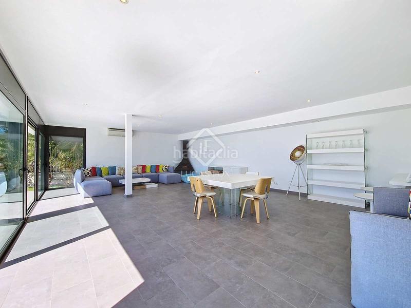 Foto c510d0cf-590a-43ac-aaa2-a27c877aad16. Location chalet avec parking dans Barri de Mar Vilanova i la Geltrú