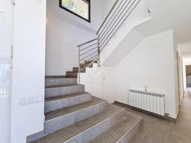 Foto 313dbe29-9c51-4dc3-8c90-f09da977c760. Rent chalet with parking in Barri de Mar Vilanova i la Geltrú