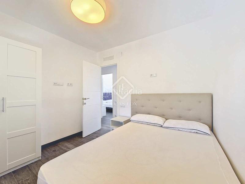 Foto 985451a6-6669-4e4d-b7cc-76bc73fc66db. Rent chalet with parking in Barri de Mar Vilanova i la Geltrú