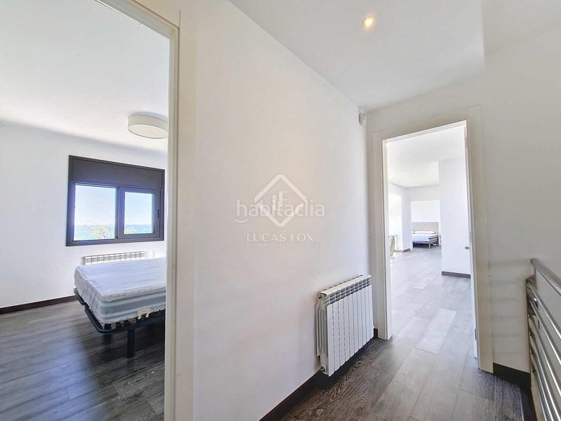 Foto 9b60c9a2-3e8c-4487-b044-96a91775fc94. Rent chalet with parking in Barri de Mar Vilanova i la Geltrú