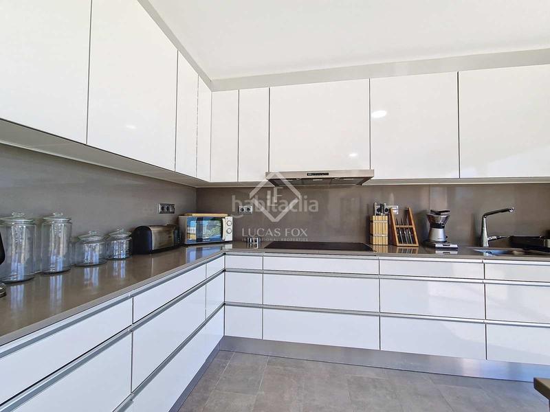 Foto ee87293b-1026-4b3a-9c02-cfcb17a54020. Rent chalet with parking in Barri de Mar Vilanova i la Geltrú