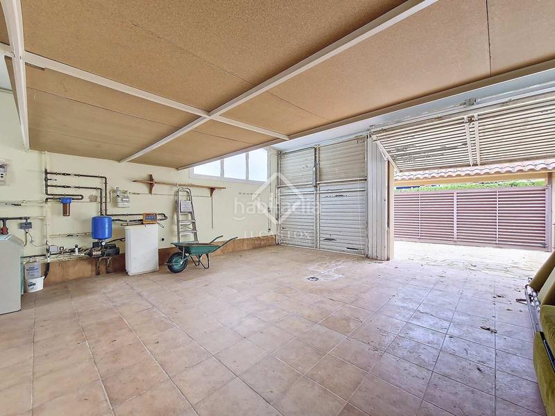 Foto 14d81b81-7327-4a33-9cf3-e730d50f52dc. Chalet fantástica casa independiente, completamente exterior, con 4 habitaciones y un extenso jardín en venta en una tranquila zona resid en Vendrell (El)