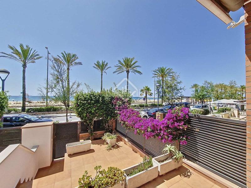 Foto 04e7bd70-7a75-407d-b3f1-341a631efe72. Piso espectacular piso en planta baja en venta en primera línea de mar en el paseo marítimo de calafell, costa daurada en Segur de Calafell