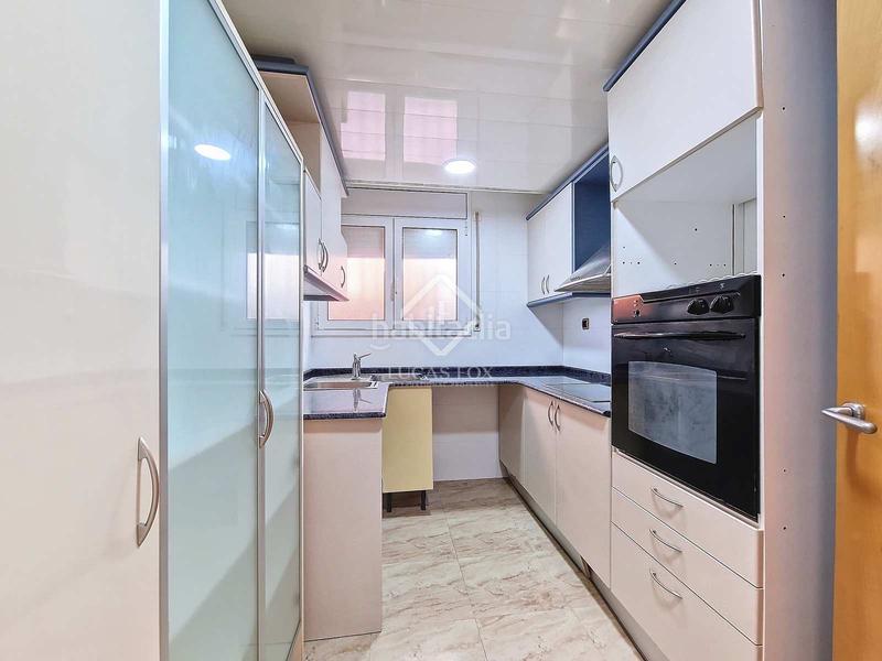 Foto f7edb692-b2a9-4a68-b4b1-a90ed6169e61. Piso espectacular piso en planta baja en venta en primera línea de mar en el paseo marítimo de calafell, costa daurada en Segur de Calafell