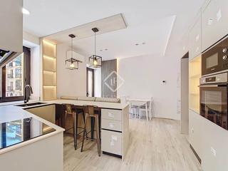 Xalet a Centrevila. Casa antigua reformada en venta en pleno centro de vilanova i la