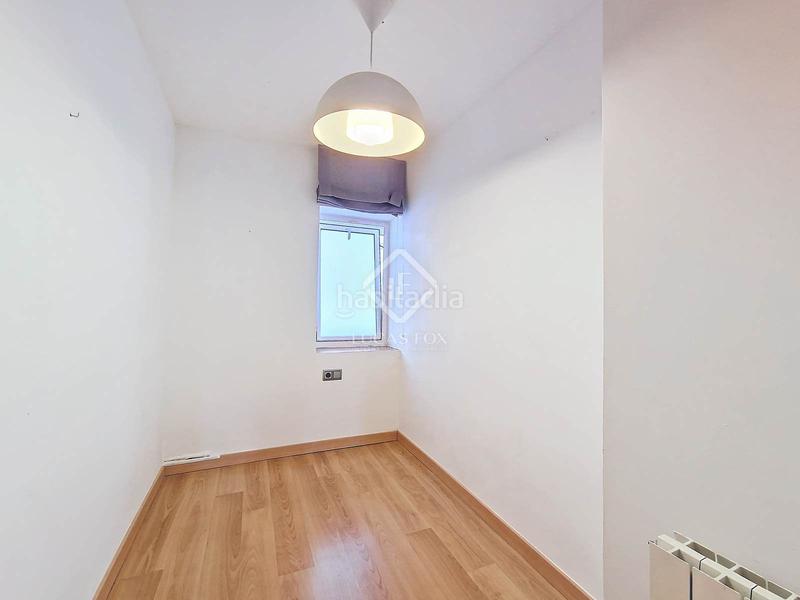 Foto 43322b2c-a268-4bd5-aed7-2e6d9453c8c9. Piso acogedor piso con terraza en venta en Ribes Roges, la mejor zona de vilanova, a tanto solo 2 minutos de la playa en Vilanova i la Geltrú