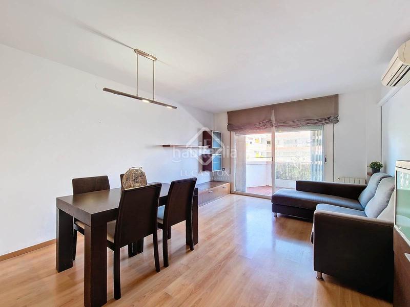 Foto 4f2b2a13-da3d-4931-be78-4b929761dfec. Piso acogedor piso con terraza en venta en Ribes Roges, la mejor zona de vilanova, a tanto solo 2 minutos de la playa en Vilanova i la Geltrú