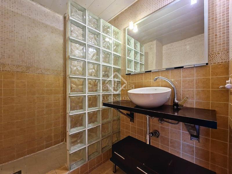 Foto b90f0e85-c83d-4f04-a4a3-cf6d1c5918d6. Piso acogedor piso con terraza en venta en Ribes Roges, la mejor zona de vilanova, a tanto solo 2 minutos de la playa en Vilanova i la Geltrú