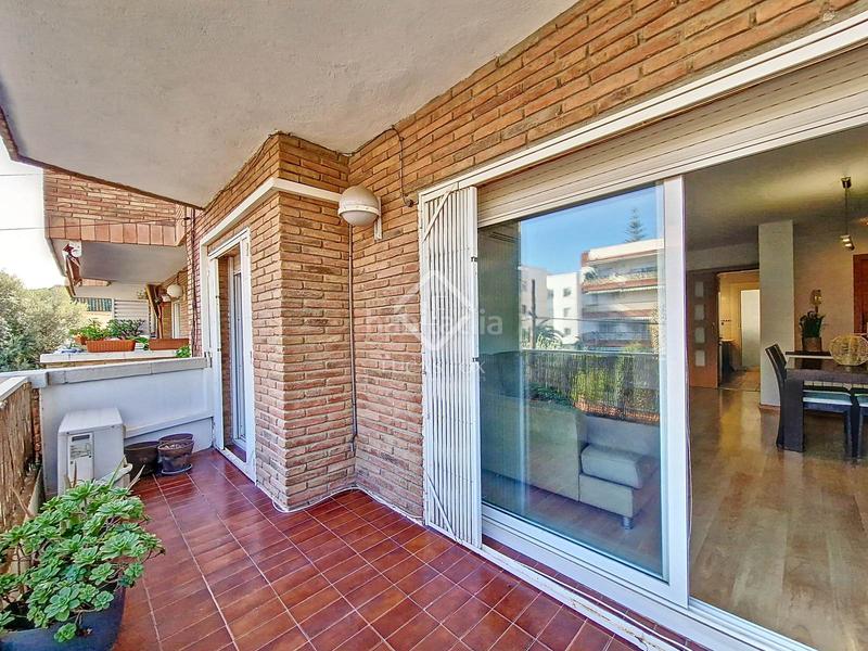 Foto d4b2e541-dc4b-429e-860d-0b47d393e36f. Piso acogedor piso con terraza en venta en Ribes Roges, la mejor zona de vilanova, a tanto solo 2 minutos de la playa en Vilanova i la Geltrú