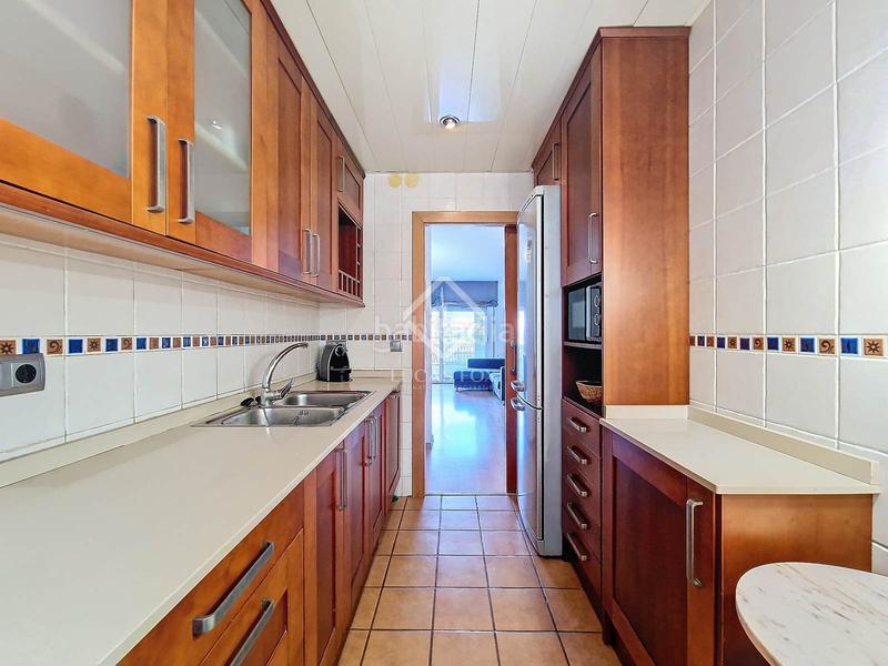 Foto ff3b729a-920c-4e66-a4bc-2dfbd82073fd. Piso acogedor piso con terraza en venta en Ribes Roges, la mejor zona de vilanova, a tanto solo 2 minutos de la playa en Vilanova i la Geltrú