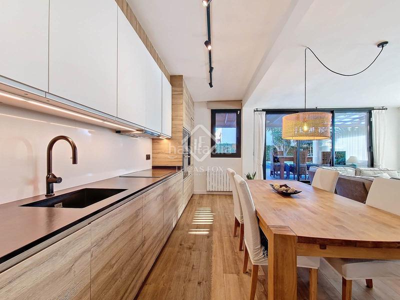 Foto 13bee658-1977-44e9-8539-6190633bc429. Chalet avec chauffage parking piscine dans Mas Mel Calafell