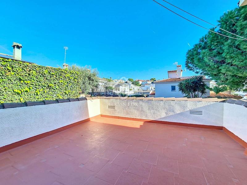 Foto df5830fb-5544-4130-8586-c532d49c9749. Chalet avec chauffage parking piscine dans Mas Mel Calafell