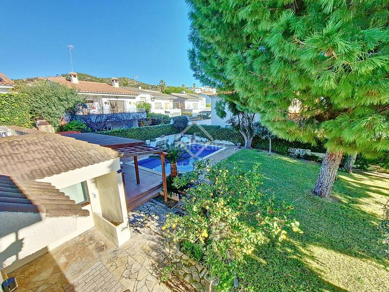 Foto f8b515a5-cb53-4925-aa1f-8b4e5af59174. Chalet avec chauffage parking piscine dans Mas Mel Calafell