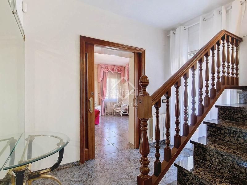 Foto 8be451d3-a143-4484-9ad5-ee46322d069e. Affitto chalet con riscaldamento piscina in Mas Mel Calafell