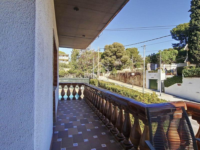 Foto d117a7be-f88f-4c59-b434-d4aae68d8e6b. Miete chalet mit heizung pool in Mas Mel Calafell