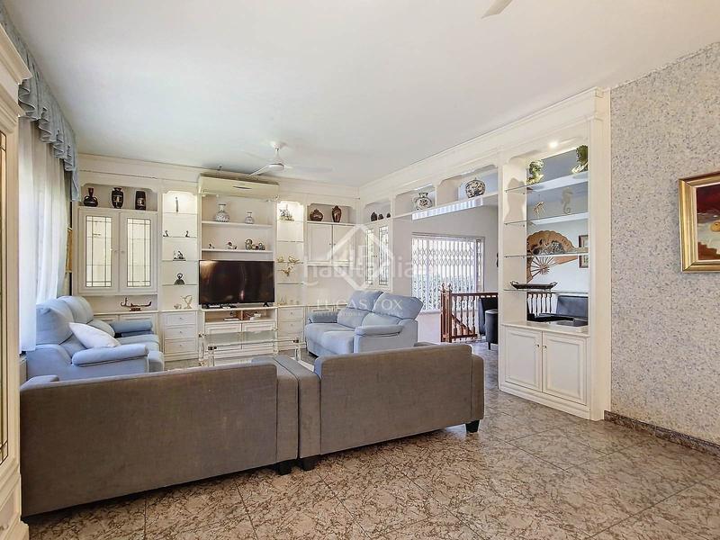 Foto 3318f6a9-bef5-4264-b0d4-09b0d8f40357. Rent chalet with heating pool in Mas Mel Calafell