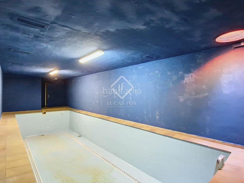 Foto edcc7d9f-df75-4f0d-b2e3-9dfdd3bf771e. Rent chalet with heating pool in Mas Mel Calafell