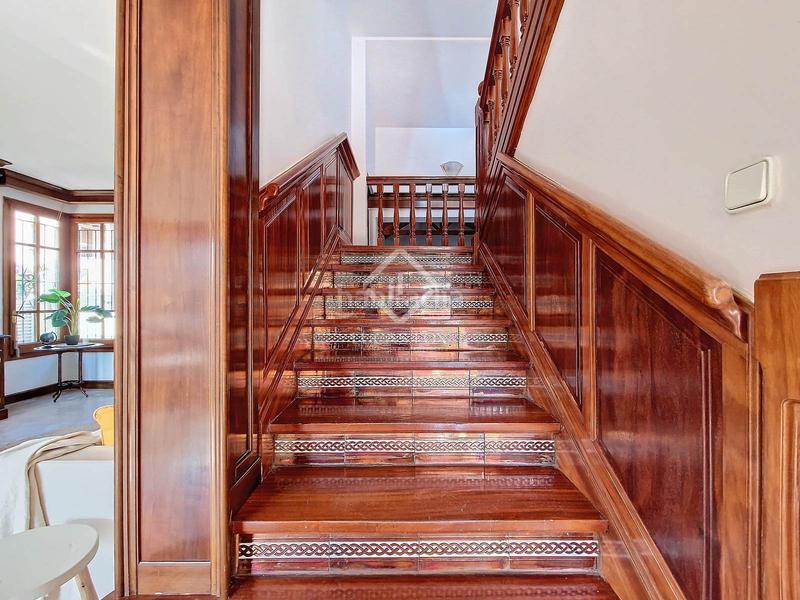 Foto 4107c052-067c-43c6-a87e-f6995b6b5e99. Chalet espectacular casa independiente a cuatro vientos con vistas al mar en venta en Ribes Roges en Vilanova i la Geltrú