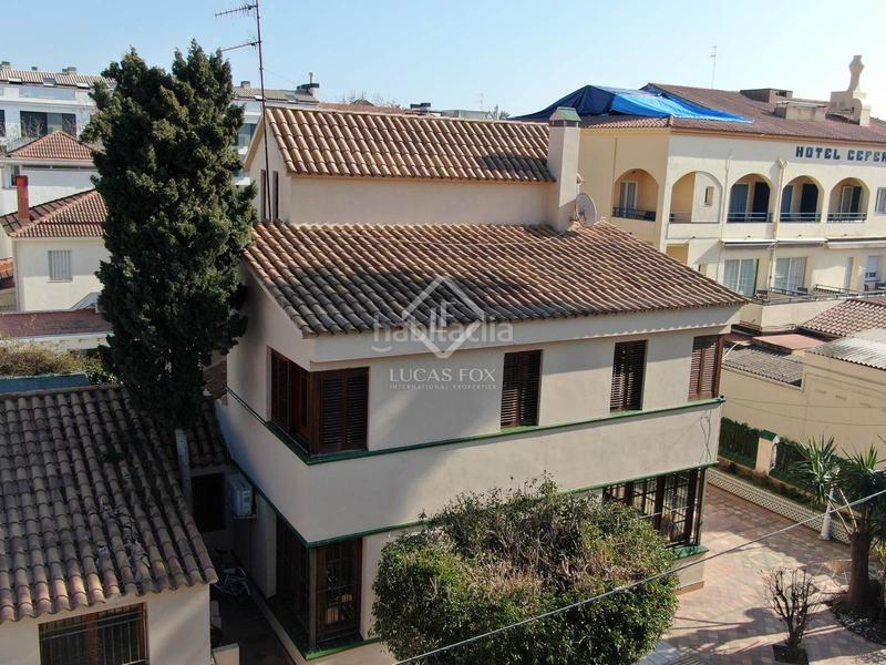 Foto 56e647bb-5974-404c-a934-7de1c2cd8694. Chalet espectacular casa independiente a cuatro vientos con vistas al mar en venta en Ribes Roges en Vilanova i la Geltrú