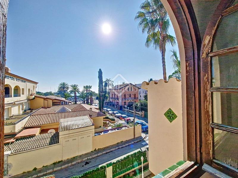 Foto 6e536ca1-fc44-4b2a-9459-bc7644ecd584. Chalet espectacular casa independiente a cuatro vientos con vistas al mar en venta en Ribes Roges en Vilanova i la Geltrú