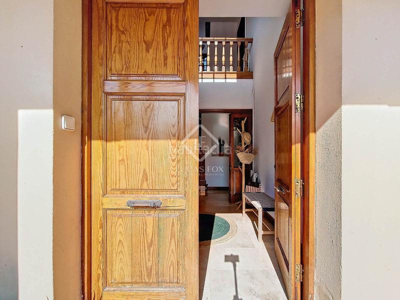 Foto 86f8e583-4c3a-4597-a0a2-123a026b45e2. Chalet espectacular casa independiente a cuatro vientos con vistas al mar en venta en Ribes Roges en Vilanova i la Geltrú